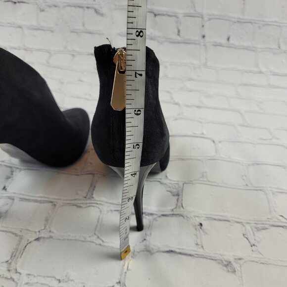 Guess Carlice Black Suede Ankle Heel Booties Size 7 - Picture 5 of 14